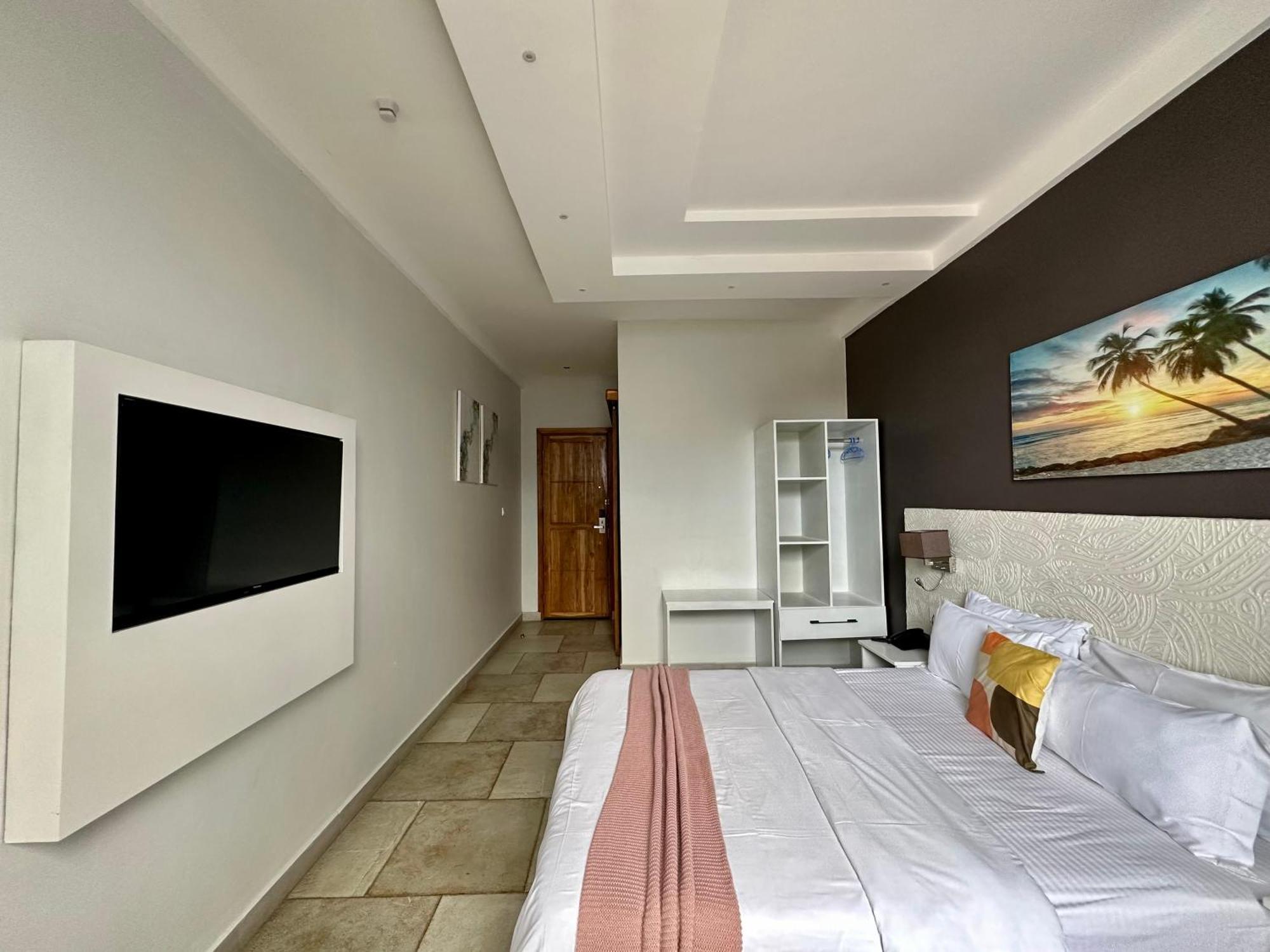 Yayo Masaki Hotel Dar es Salaam Exterior photo